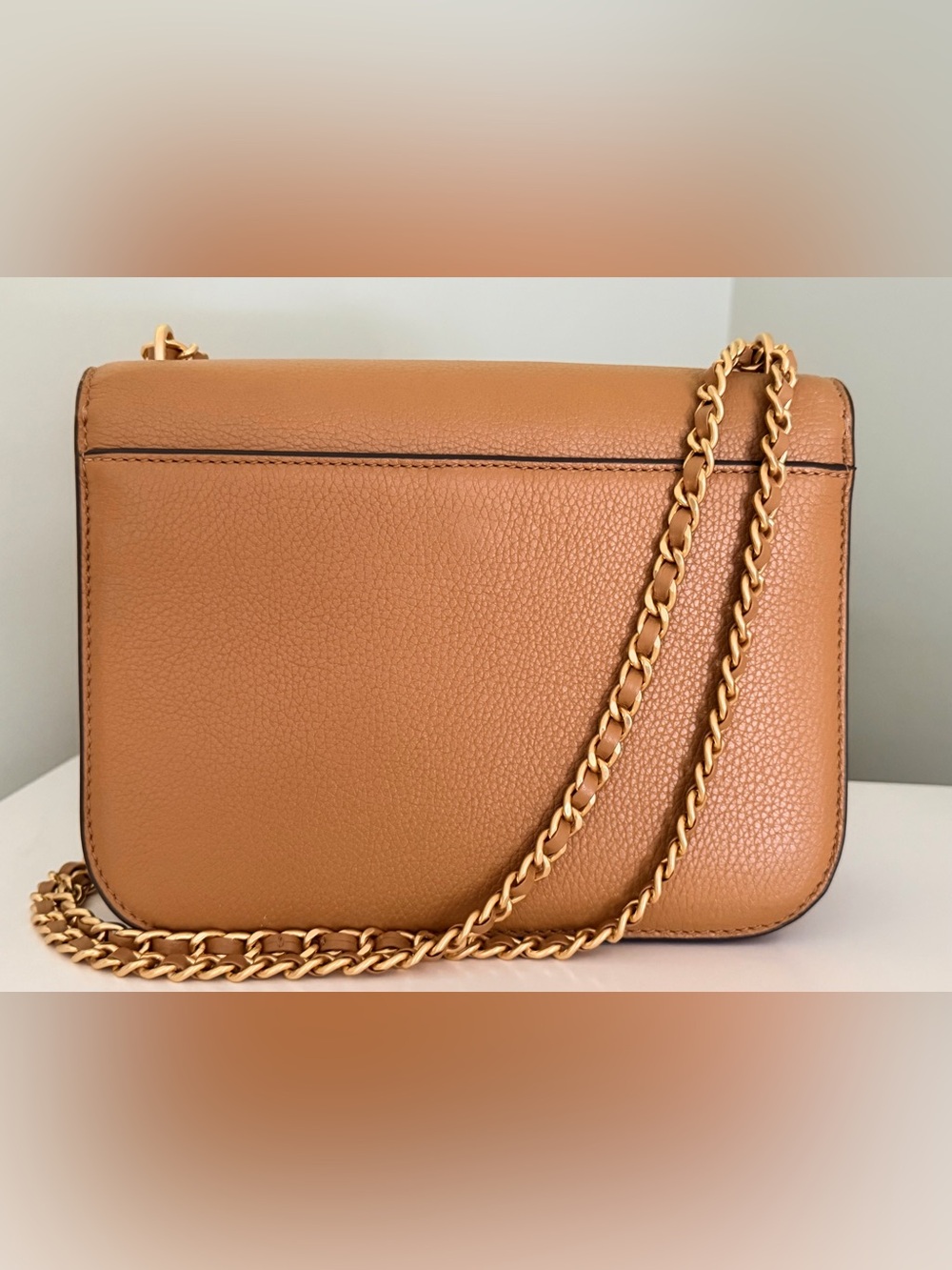 Tory Burch Tan Leather Britten Chain Shoulder Bag with Matching Wallet - Picture 3 of 16